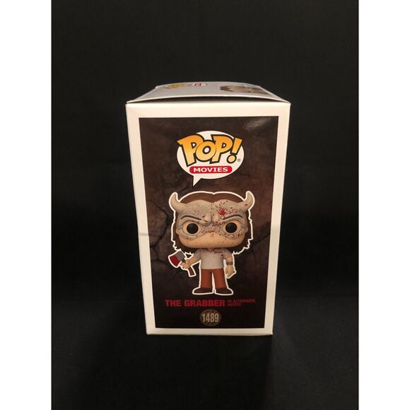 The Grabber (Alternate Outfit) #1489 - Black Phone 4" Funko Pop - Picture 4 of 6
